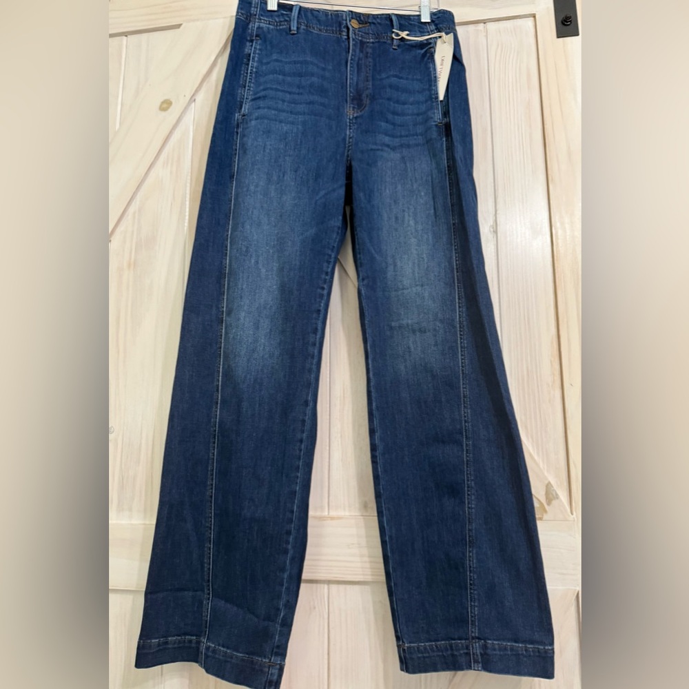 NWT DRIFTWOOD JOAN COMFORT JEANS Dk Wash 29 Sold Out Patch Back Pockets Stretchy